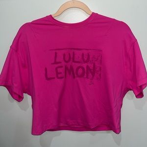 LULULEMON crop top!!